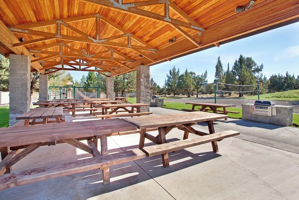 The Lodge at Eagle Crest Resort photo 41