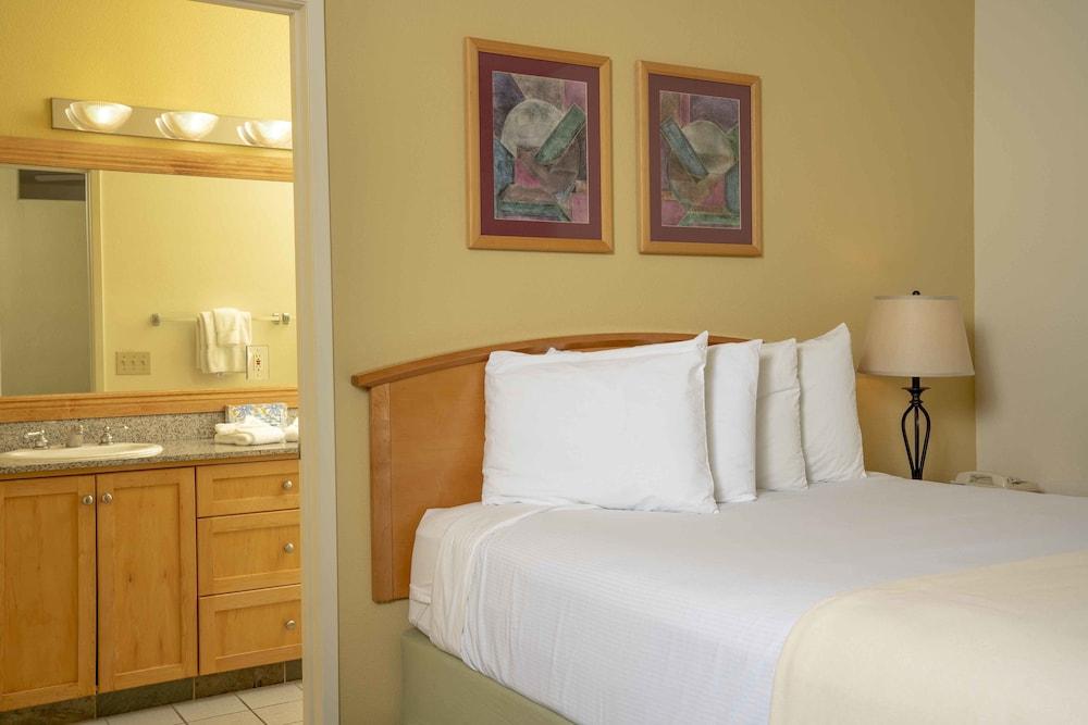Raintree's Cimarron Golf Resort photo 2