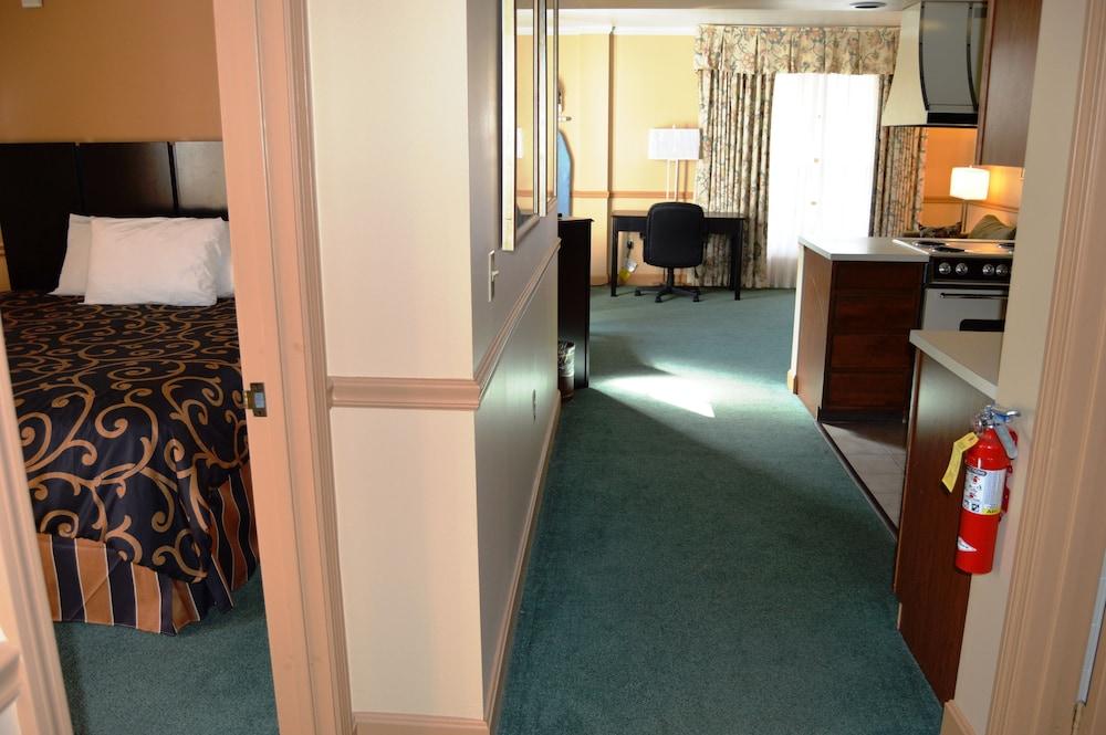 New World Inn photo 44