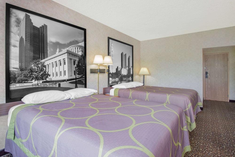 Super 8 by Wyndham Ashland photo 4