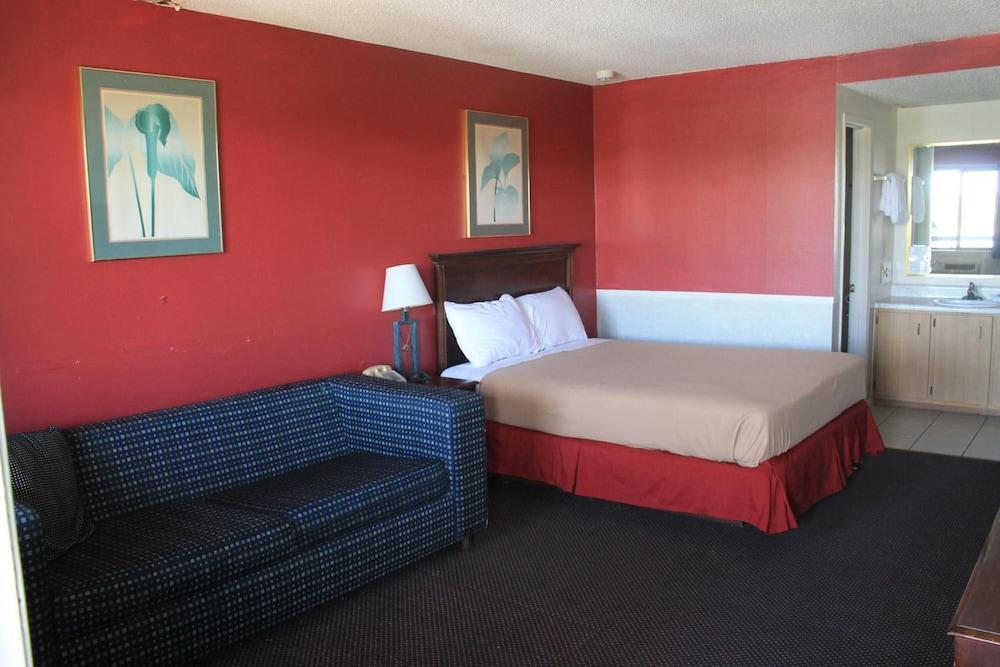 Hawk's Nest Lodge photo 12
