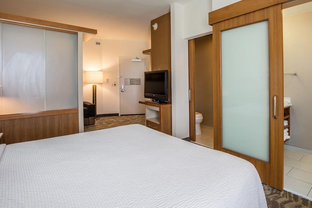 SpringHill Suites by Marriott-Houston/Rosenberg photo 13