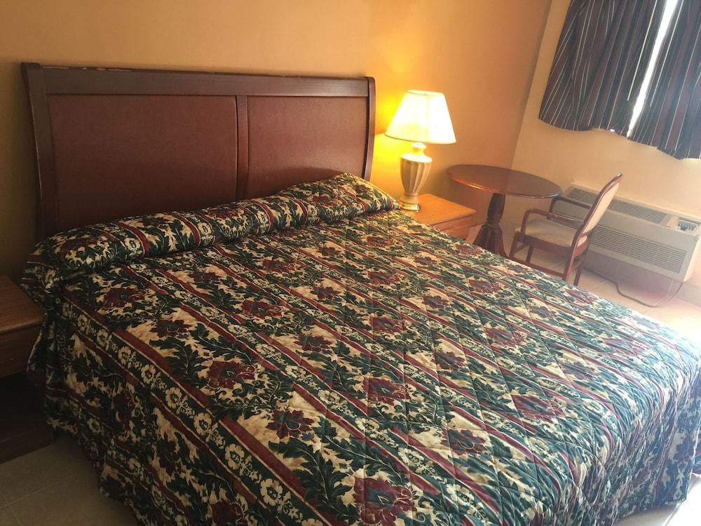 Cloud 9 Inn photo 39