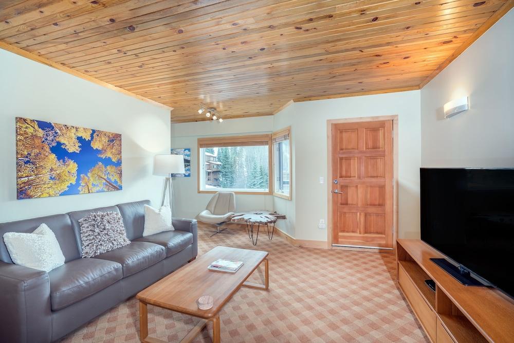 Ice House Suites and Condominiums photo 2