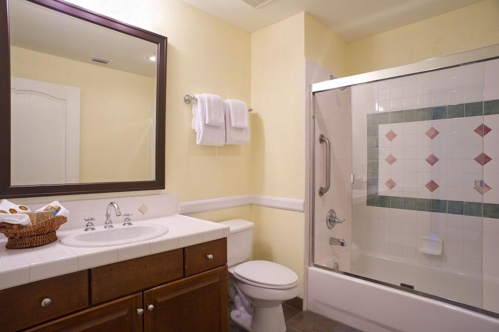 Hilton Vacation Club Grand Beach Orlando photo 35