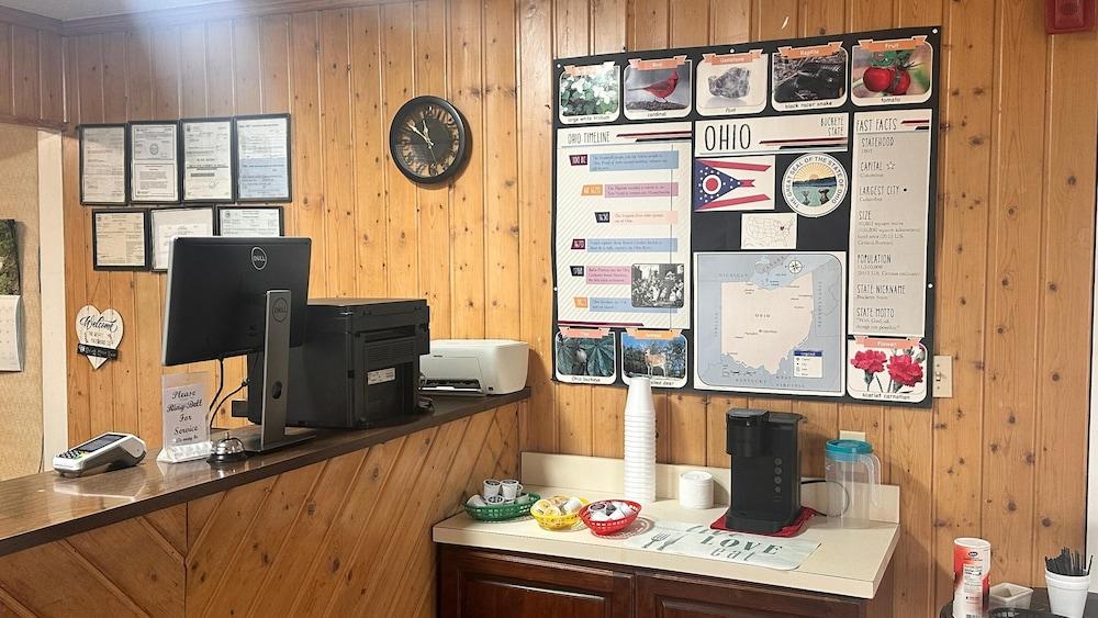 Botkins motel photo 14