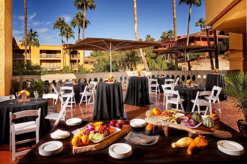 Hilton Phoenix Tapatio Cliffs Resort photo 60
