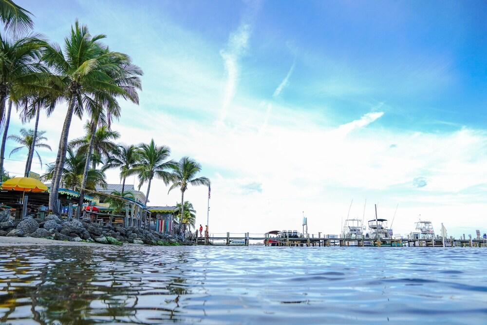 Capt Hiram's Resort photo 18