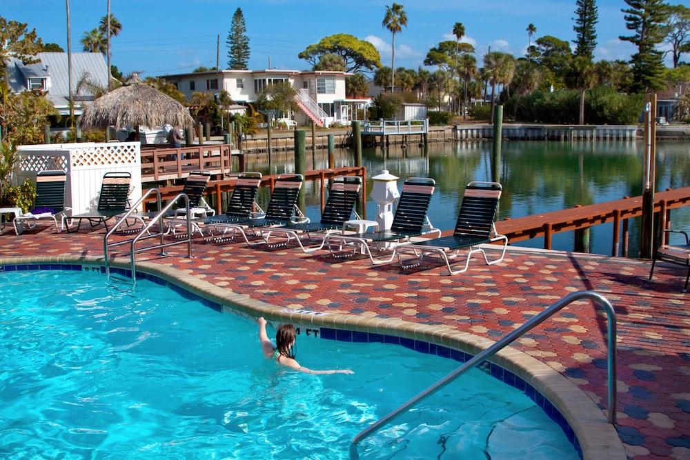 Bayview Plaza Waterfront Resort photo 72