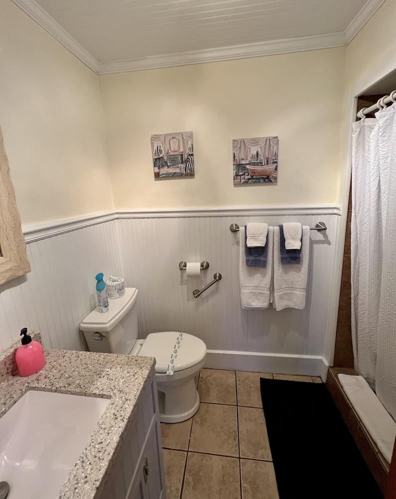 Carolina Country Inn photo 12