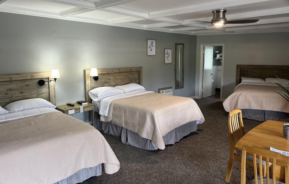 BlueGem Motel photo 34