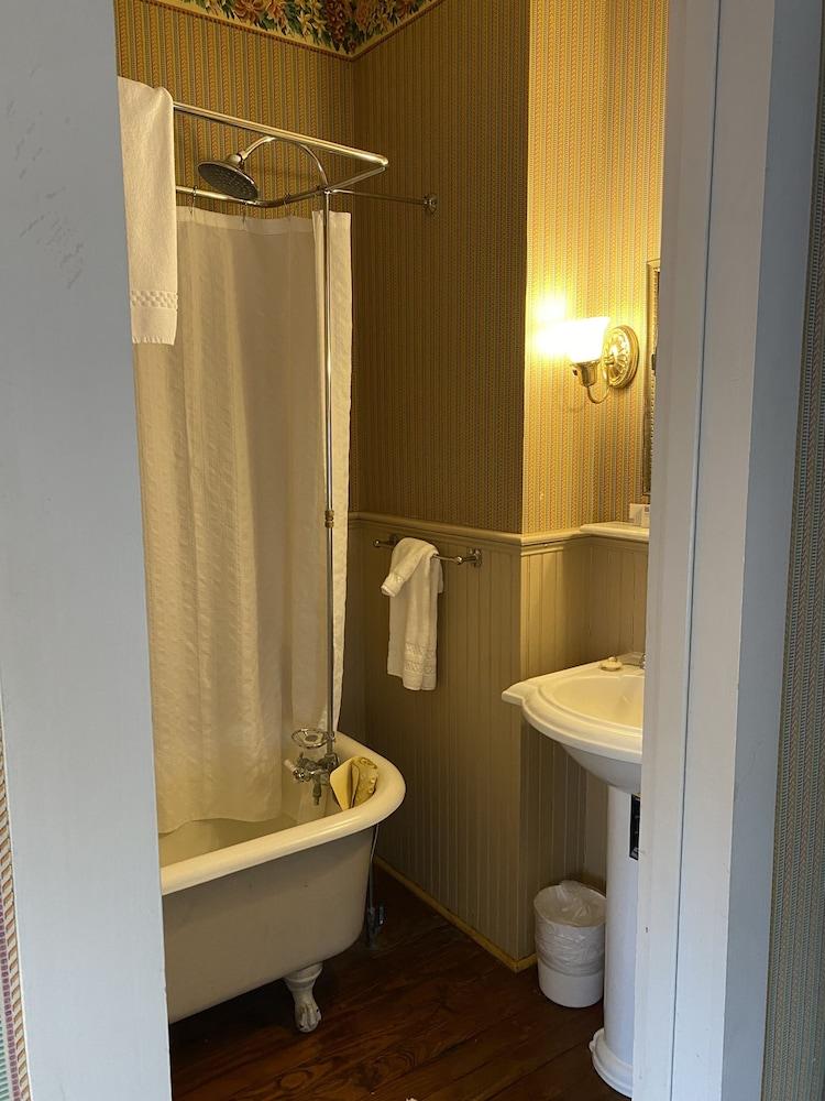 Atlantic Hotel photo 60