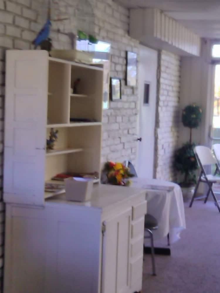 Ken-Bar Lodge photo 15