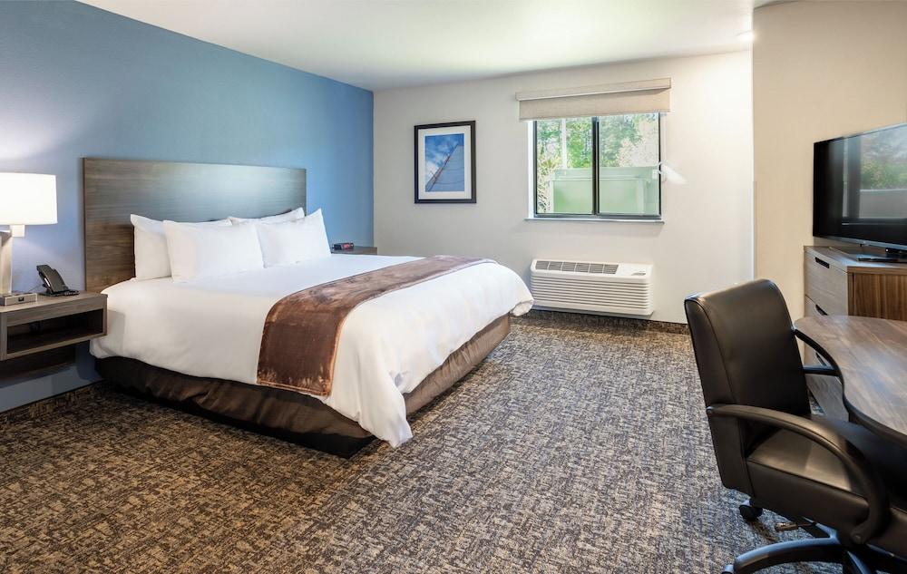 My Place Hotel-Redding CA photo 4
