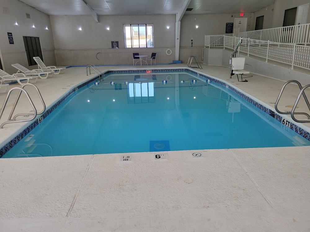Motel 6 Bartlesville, OK photo 12