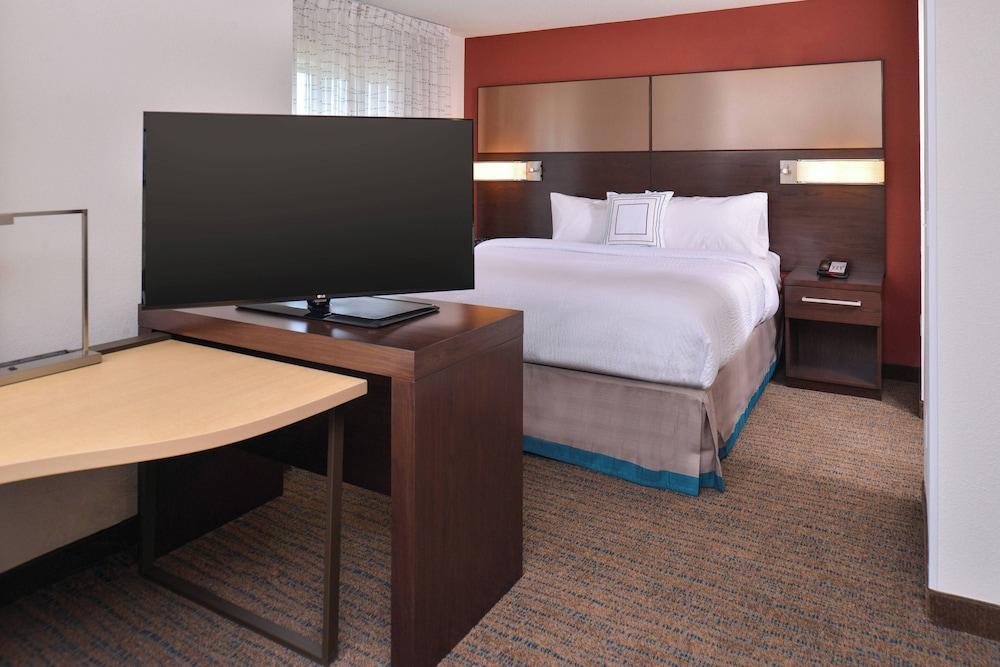Residence Inn Cedar Rapids South photo 24