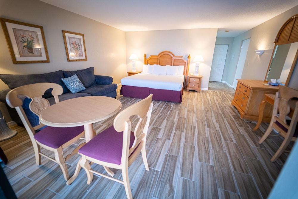 Dockside Inn & Resort photo 37
