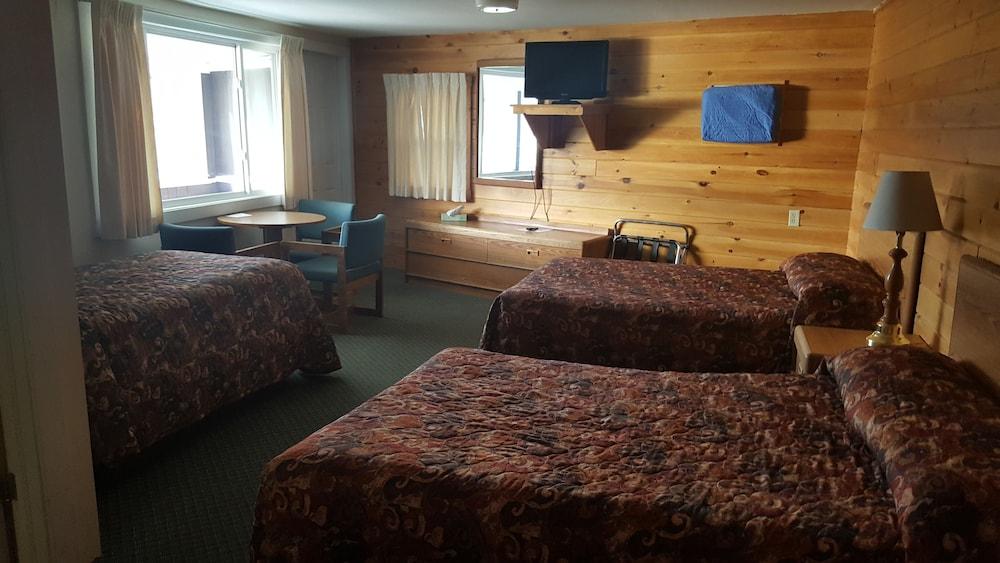 Clark's Beach Motel photo 21