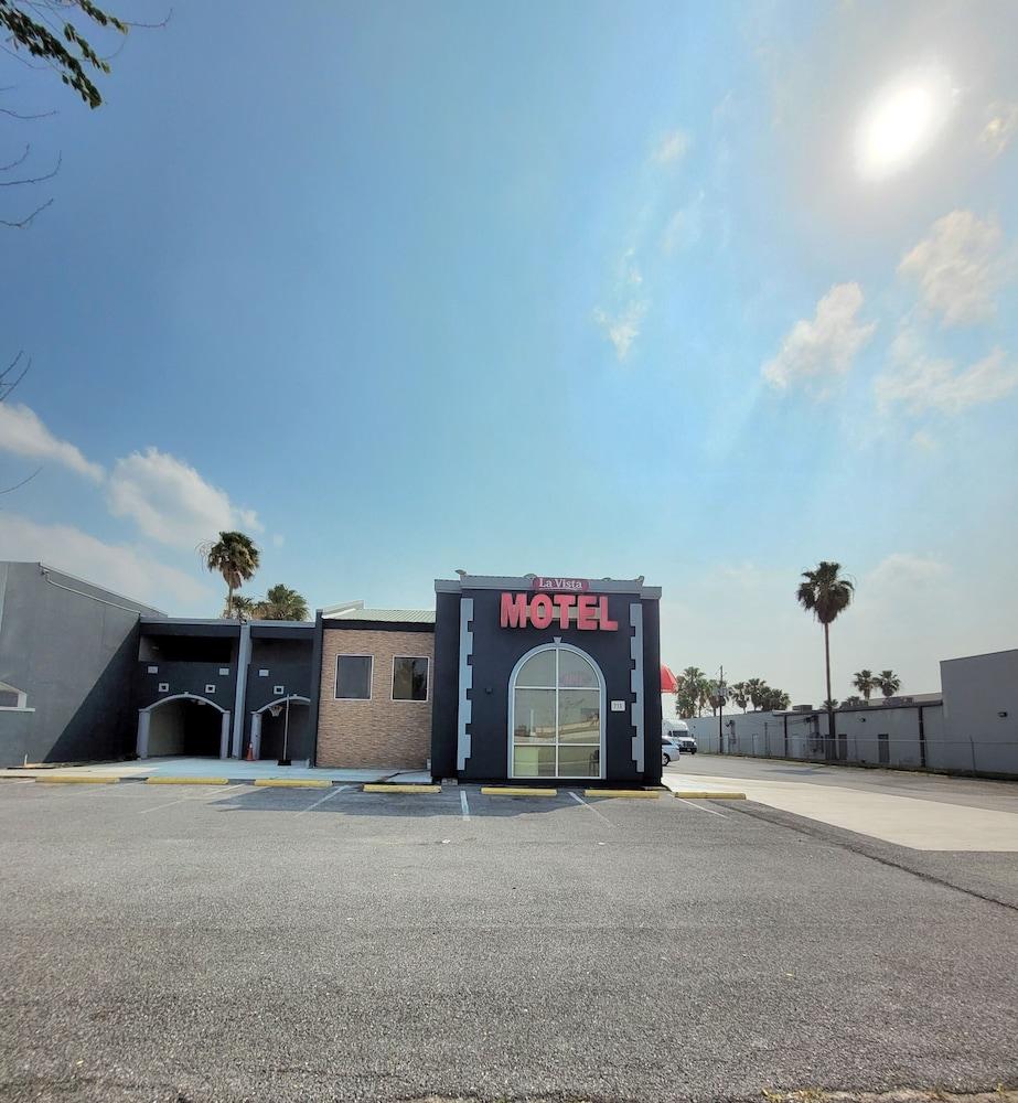 La Vista Motel photo 17