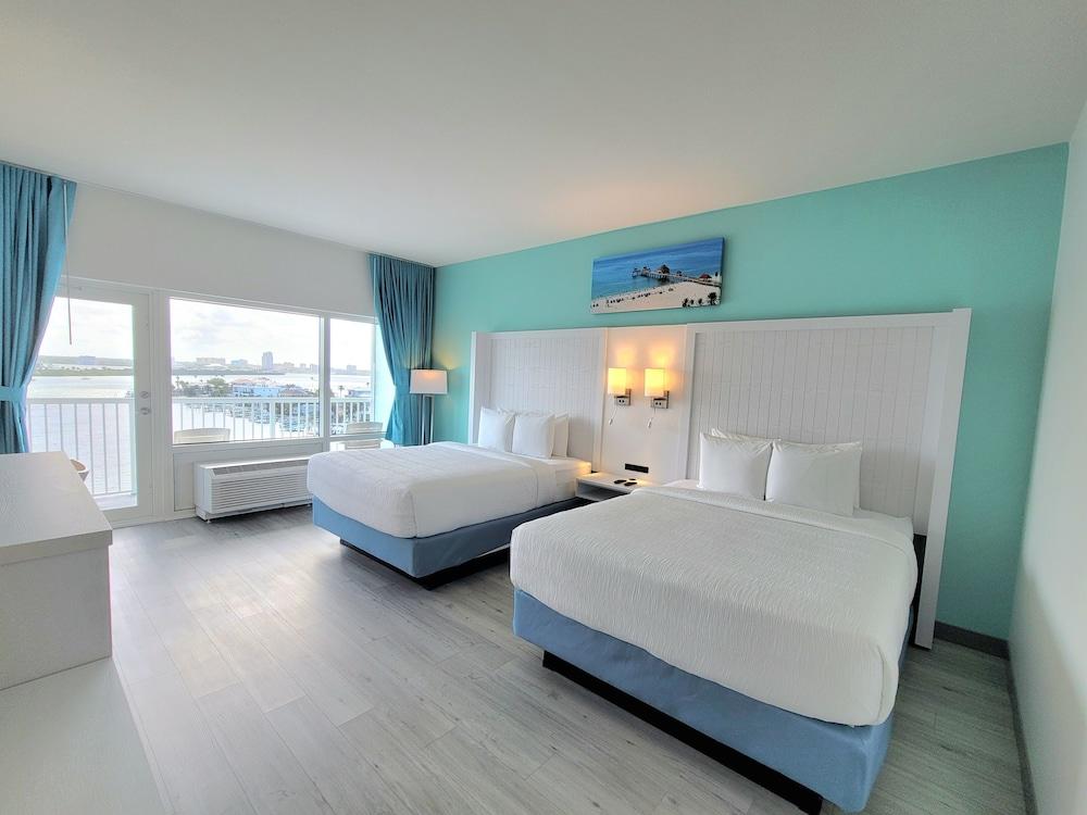 ChartHouse Clearwater Beach Marina Hotel photo 13