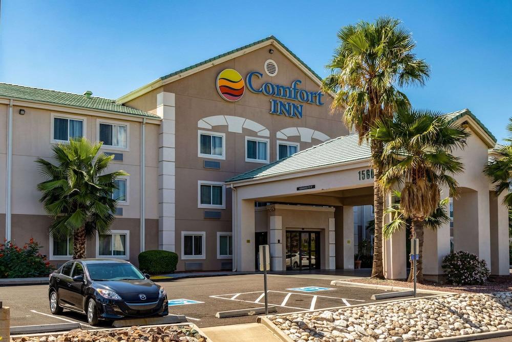 Comfort Inn Tucson Central photo 41