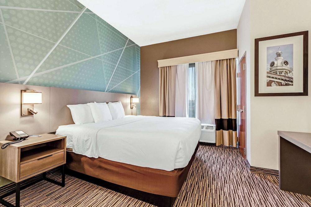 Comfort Suites Murfreesboro Shopping District photo 9