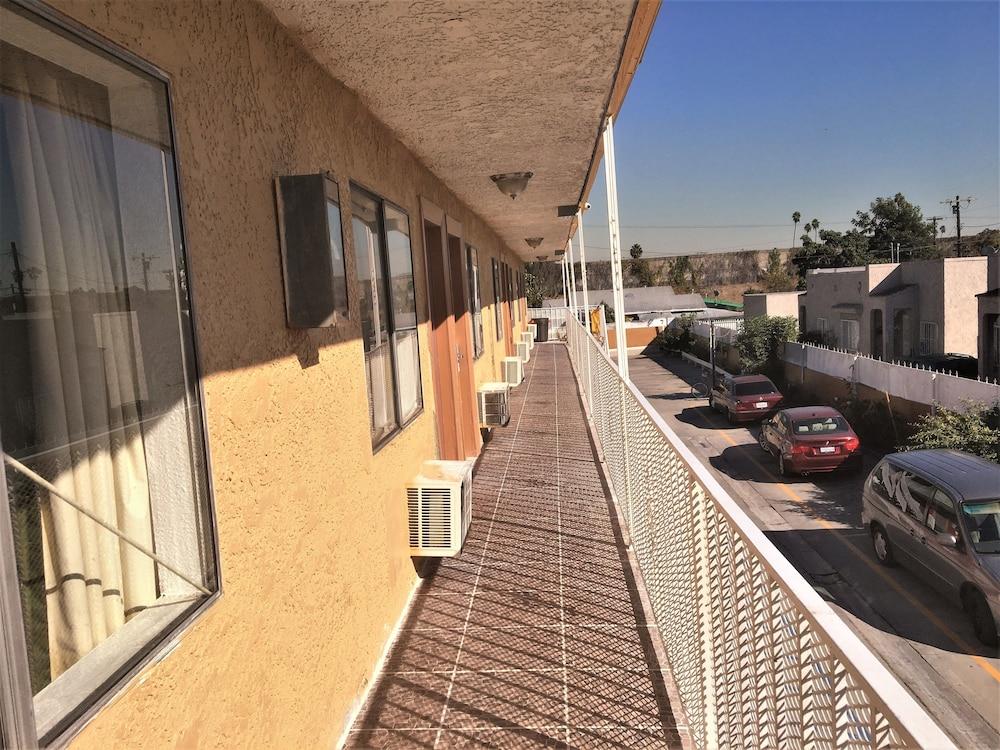 4 Star Motel photo 16