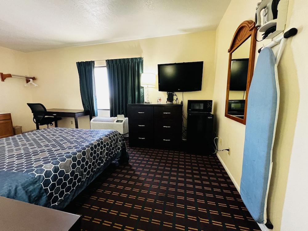 Cedar Lodge photo 18