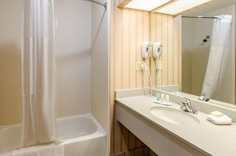 Quality Inn & Suites Abingdon photo 19