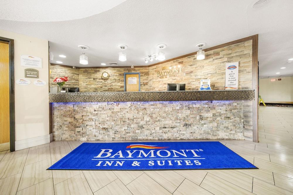Baymont by Wyndham Muncie Near Ball State University photo 7