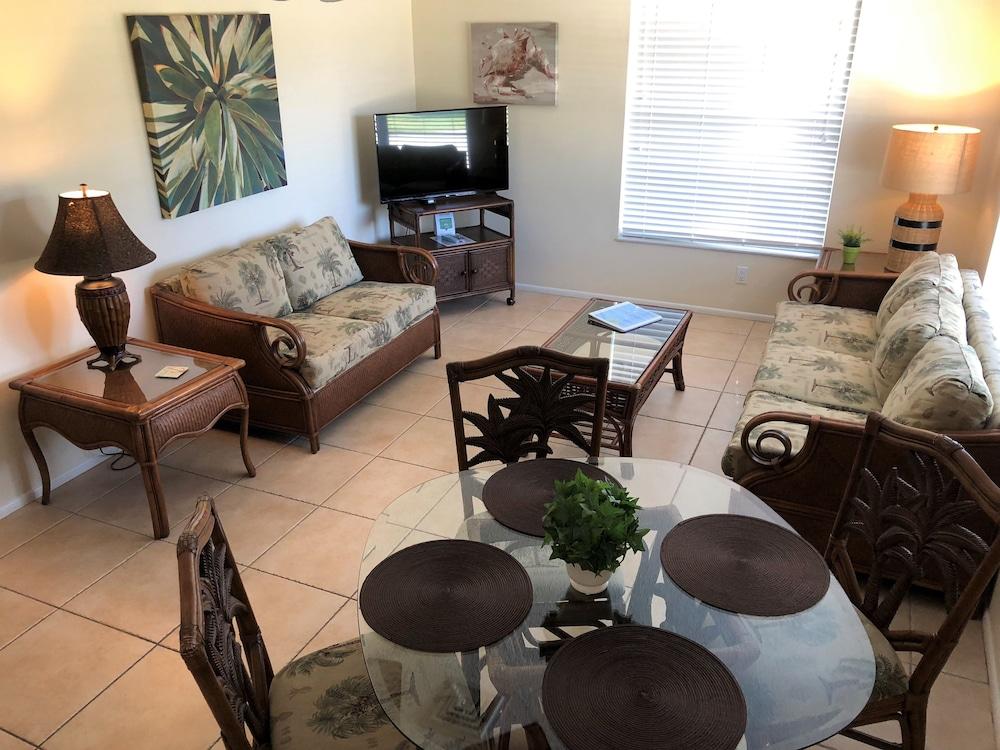 Addys Villas photo 53