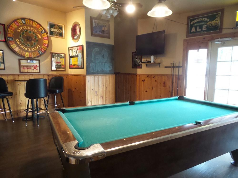 Tyee Restaurant and Hotel photo 6