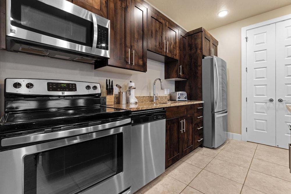 Vacation Rentals at Sand Hollow Resort photo 79