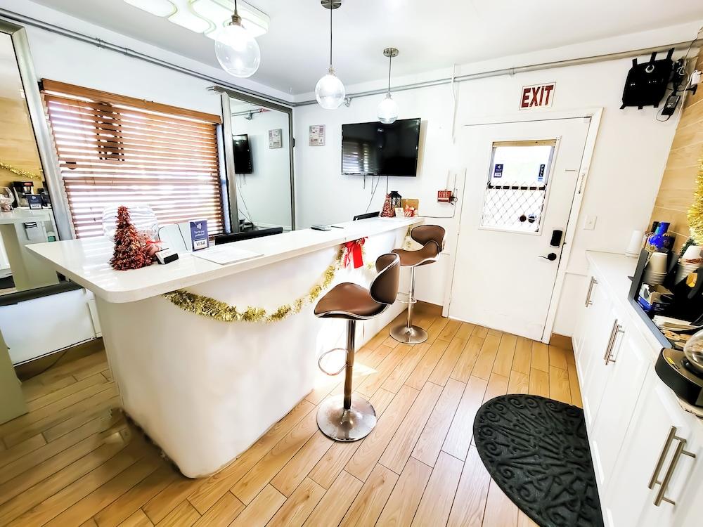STAY INN BOUTIQUE HOTEL photo 17