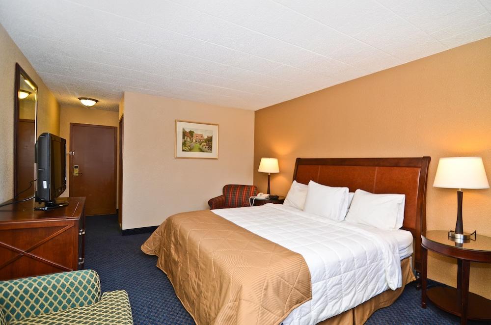Pocono Resort Conference Center - POCONO MOUNTAINS photo 6