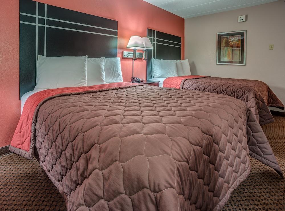 Prime Rate Inn photo 5