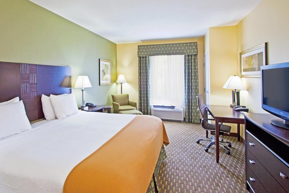 Holiday Inn Express Hotel & Suites Saint Augustine North by IHG photo 2