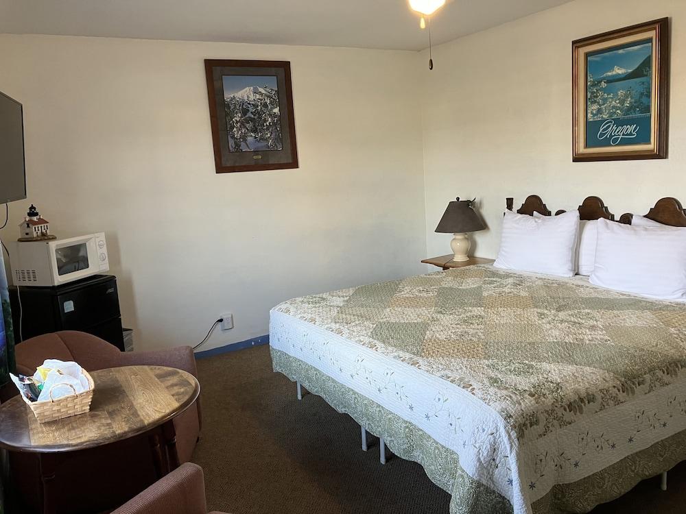 Florence Lighthouse Inn photo 63