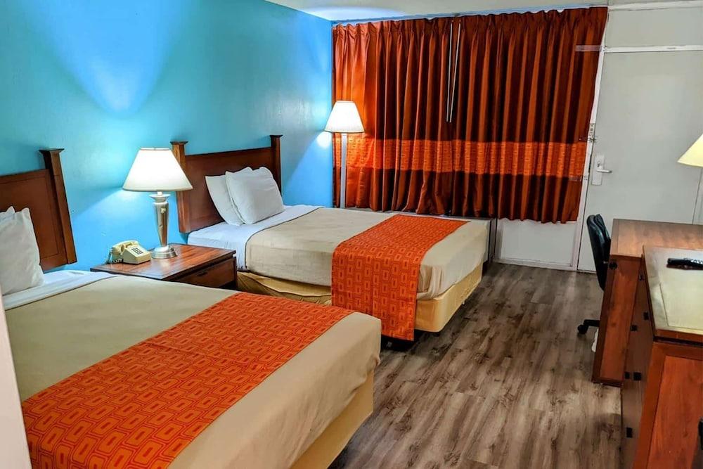 Howard Johnson BY Wyndham Hannibal photo 6