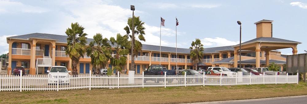 Executive Inn photo 5