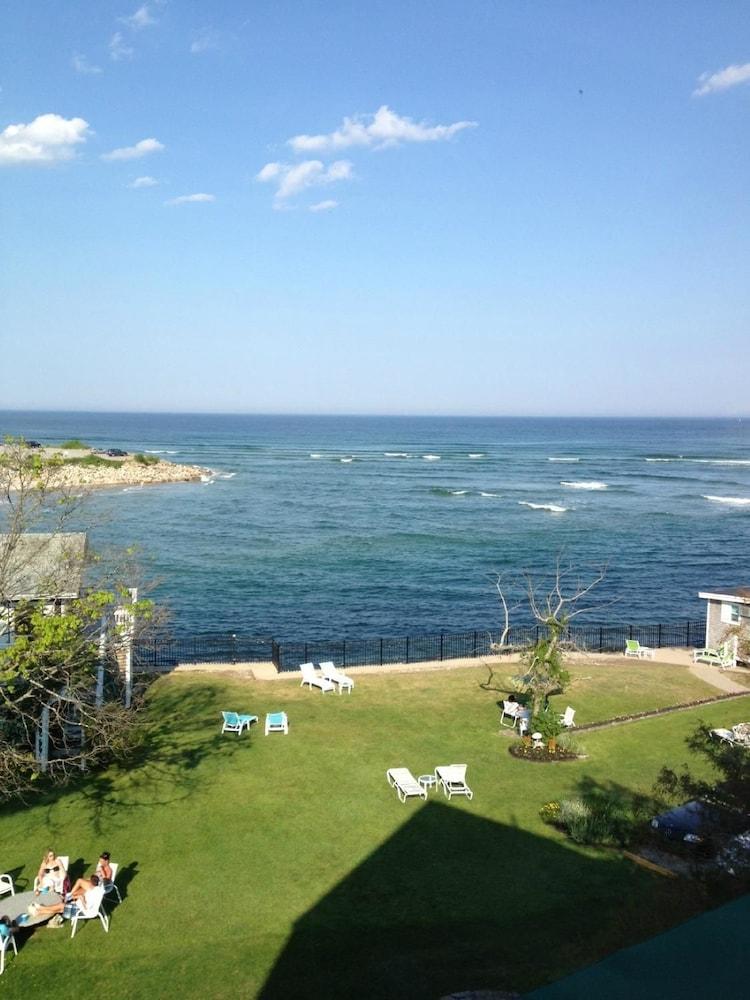 Marginal Way House Hotel photo 56
