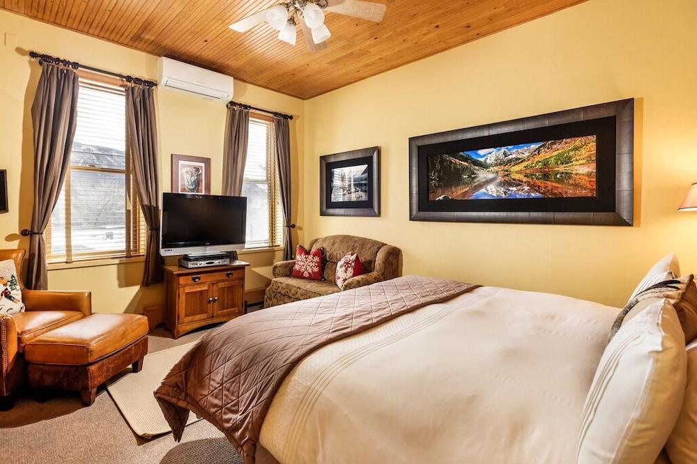 Independence Square Lodge by Frias photo 48