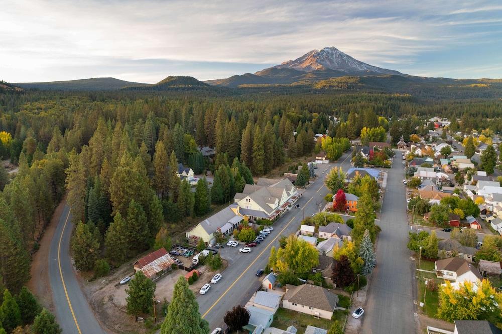 Mccloud Mercantile Hotel — hotel in McCloud