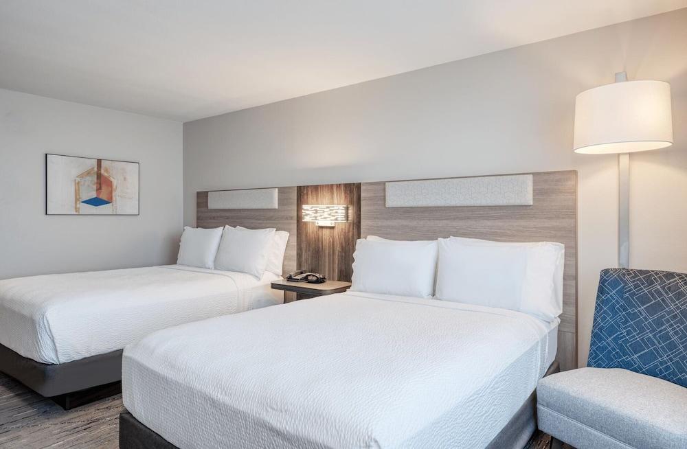 Holiday Inn Express Federal Way Seattle South by IHG photo 4
