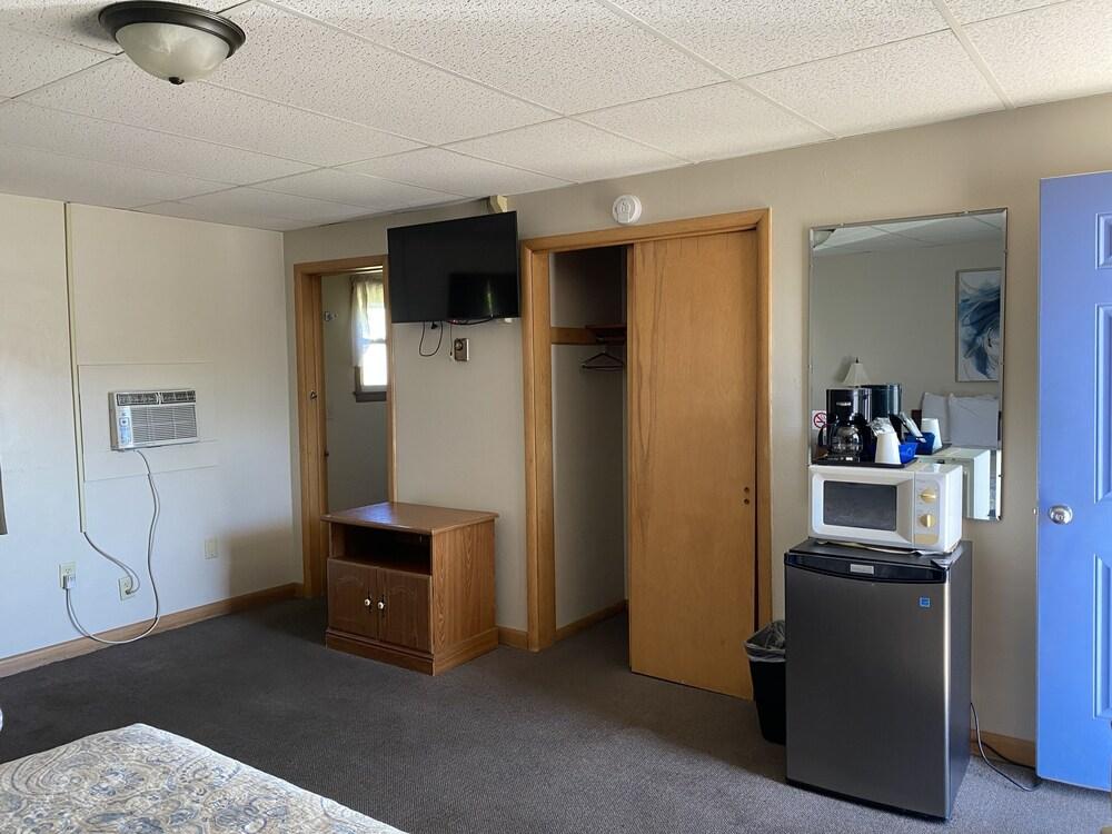 The Edgewood Motel photo 5