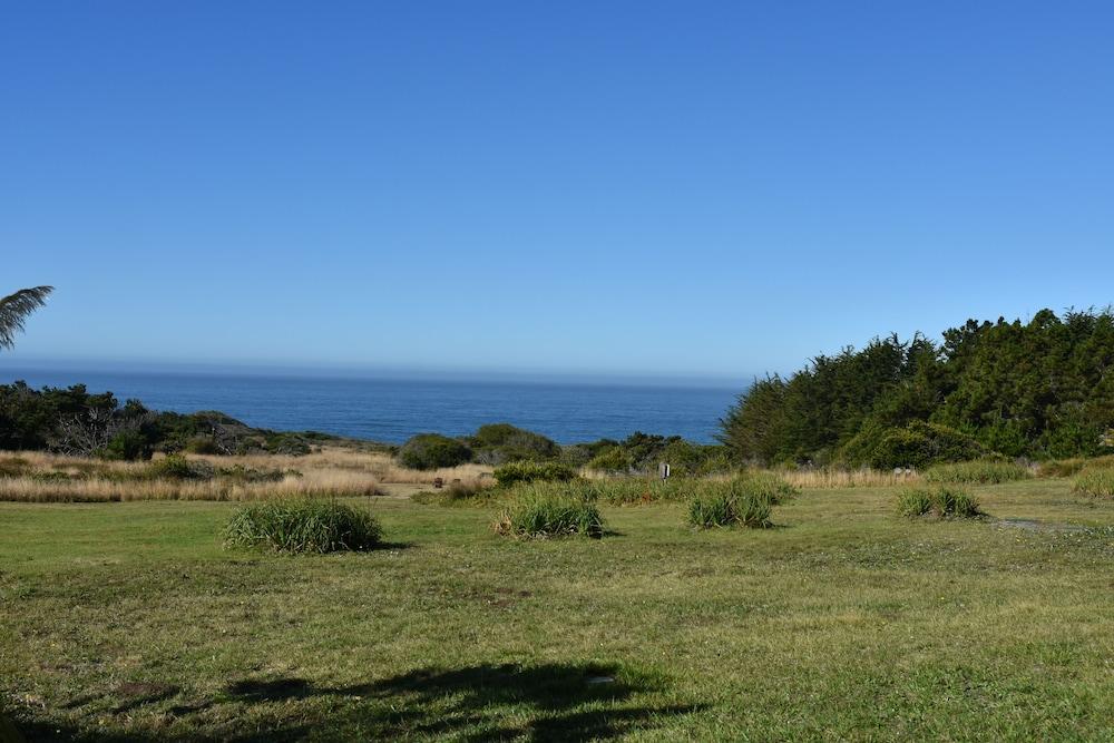 Fort Ross Lodge photo 32