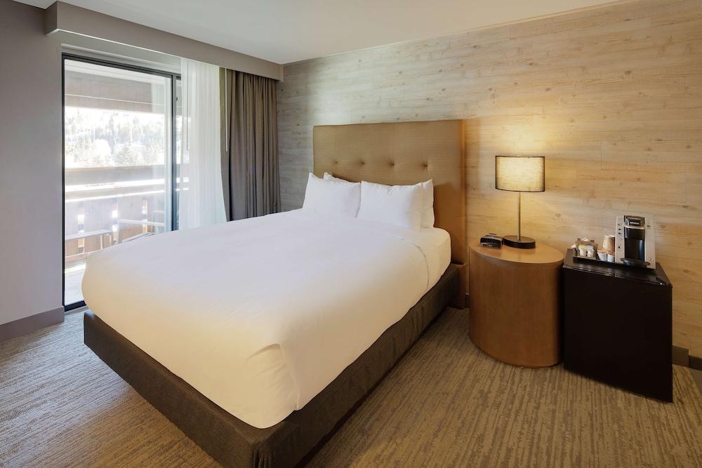 Highline Vail - a DoubleTree by Hilton photo 14