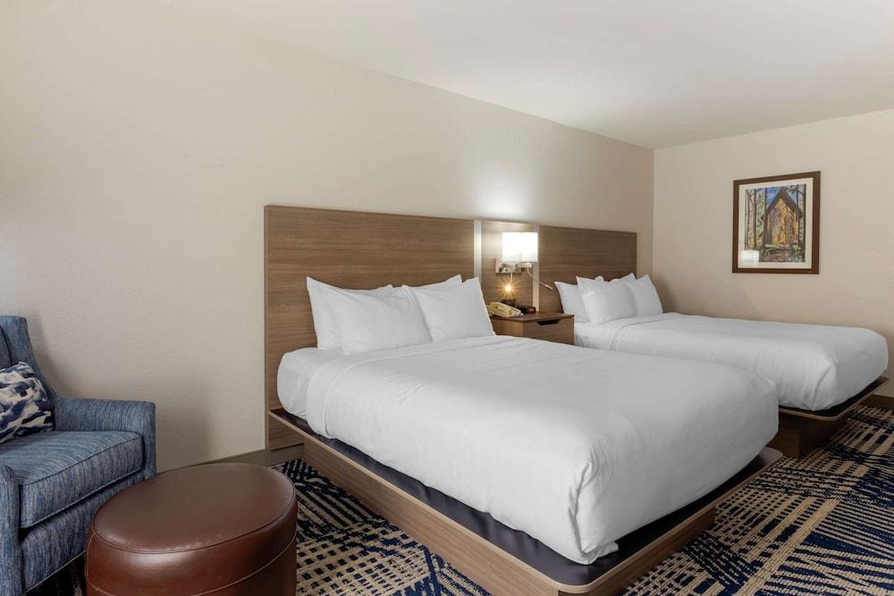Comfort Inn & Suites Hot Springs Midtown photo 12
