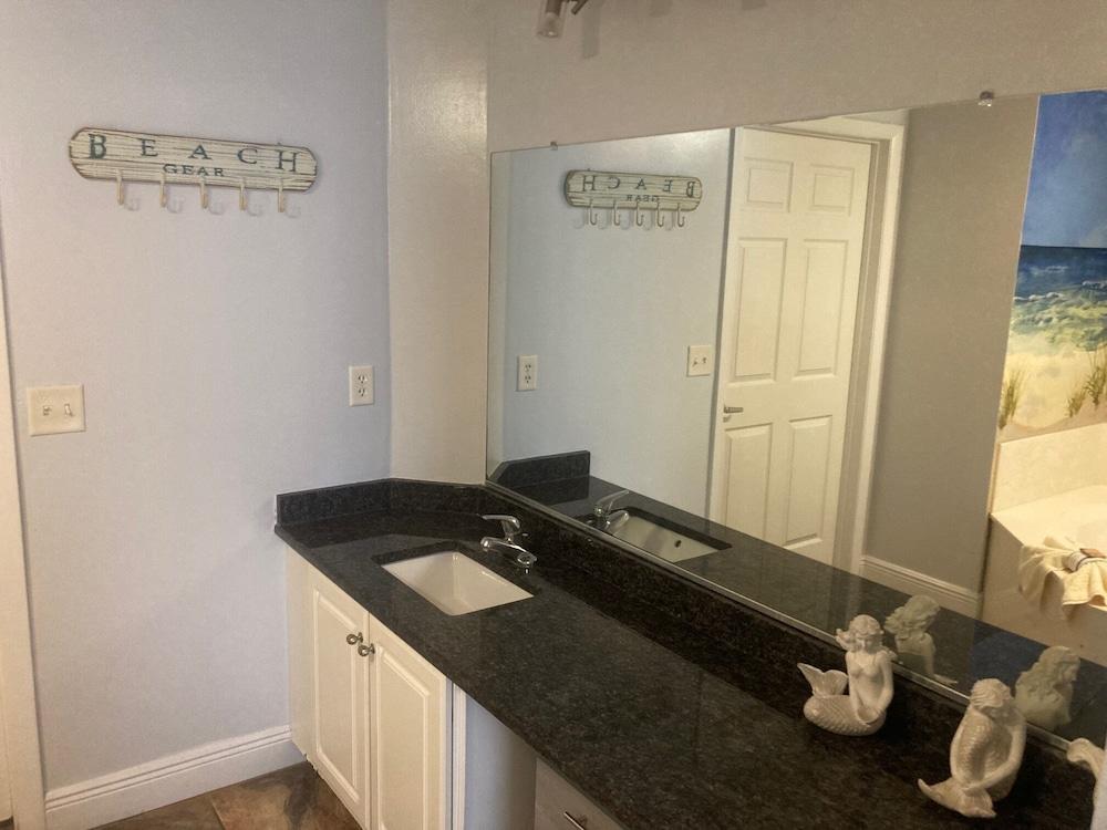 Ocean Walk Resort photo 21