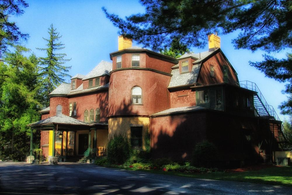 The Brewster Inn photo 57